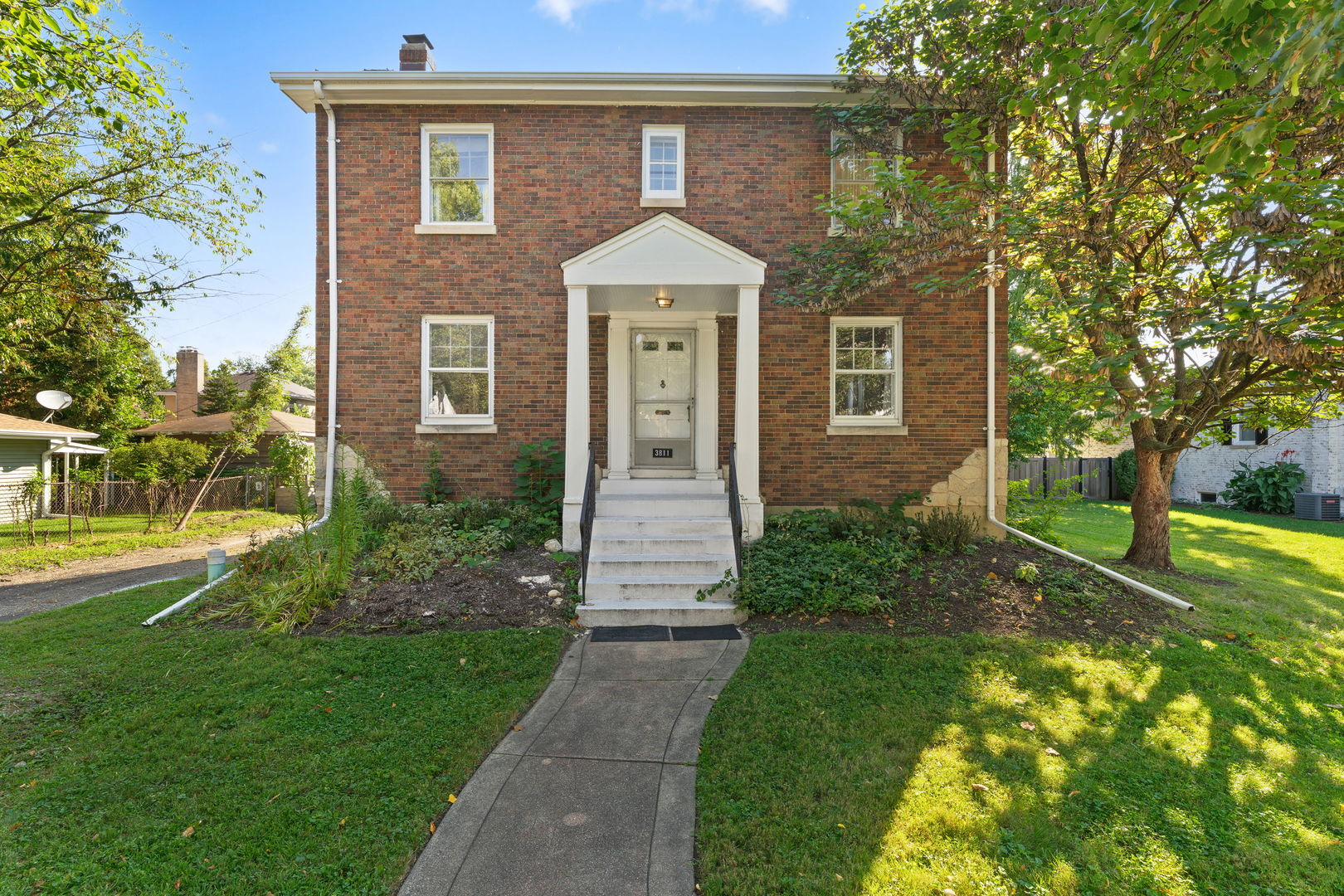 3811 Rosemear Avenue, Brookfield, IL 60513