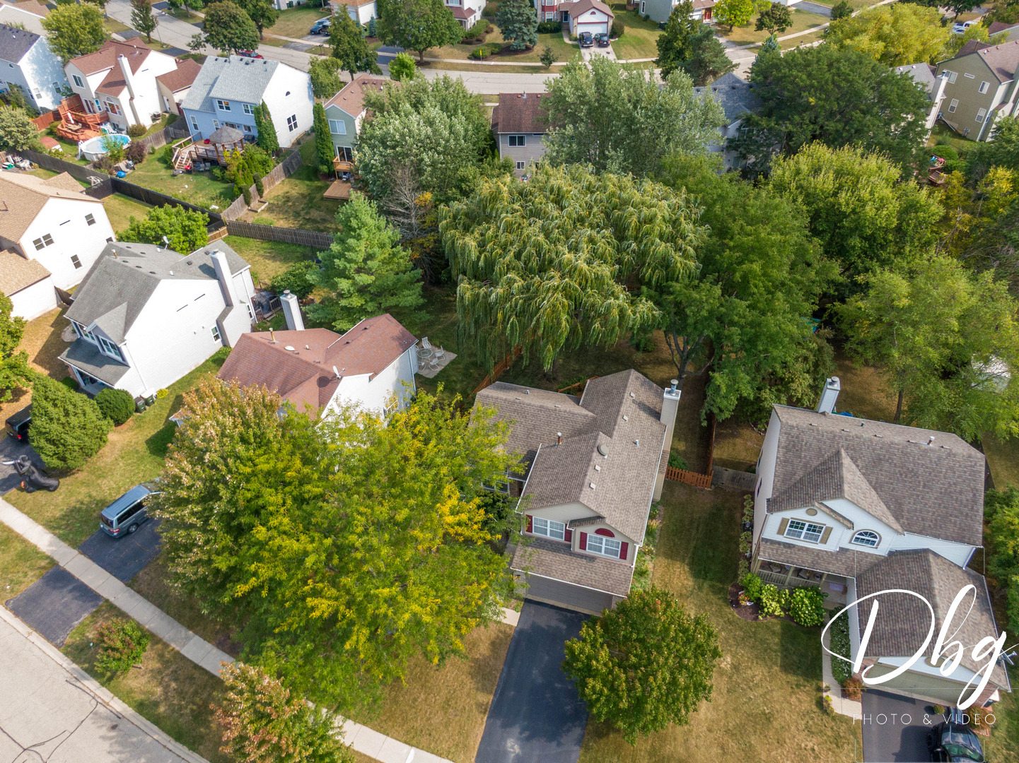 81 W Dahlia Lane, Round Lake Beach, IL 60073