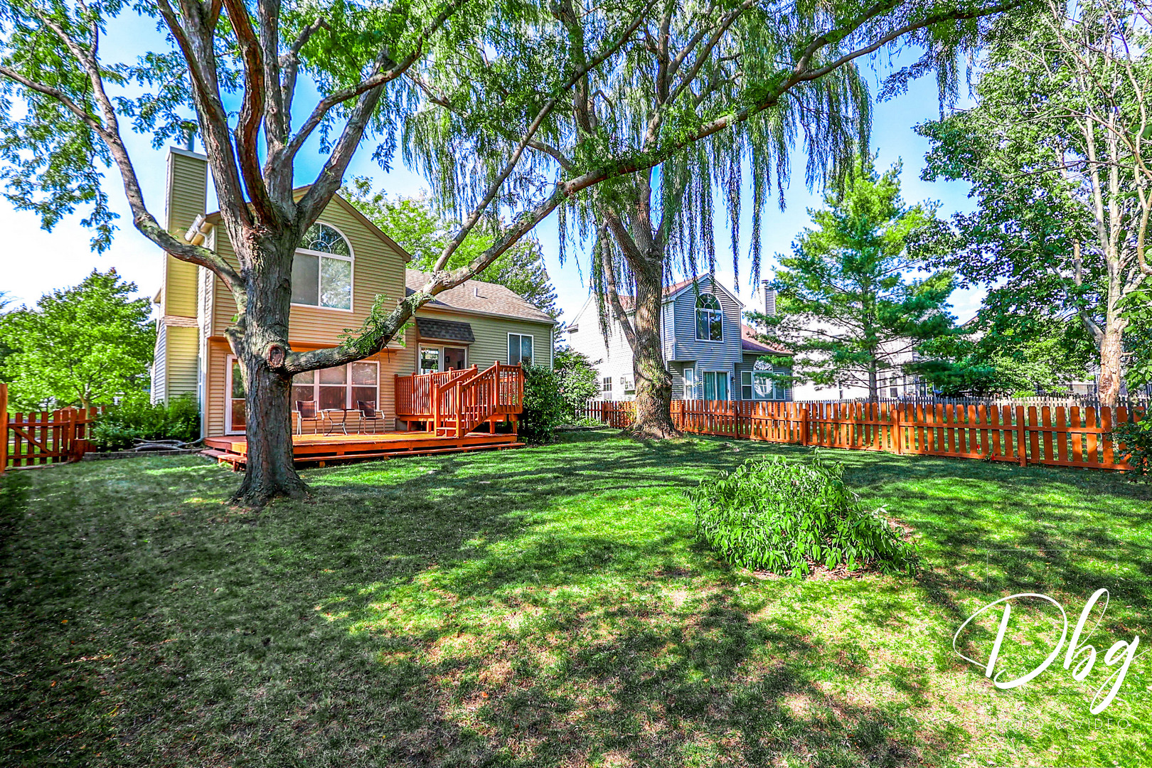 81 W Dahlia Lane, Round Lake Beach, IL 60073