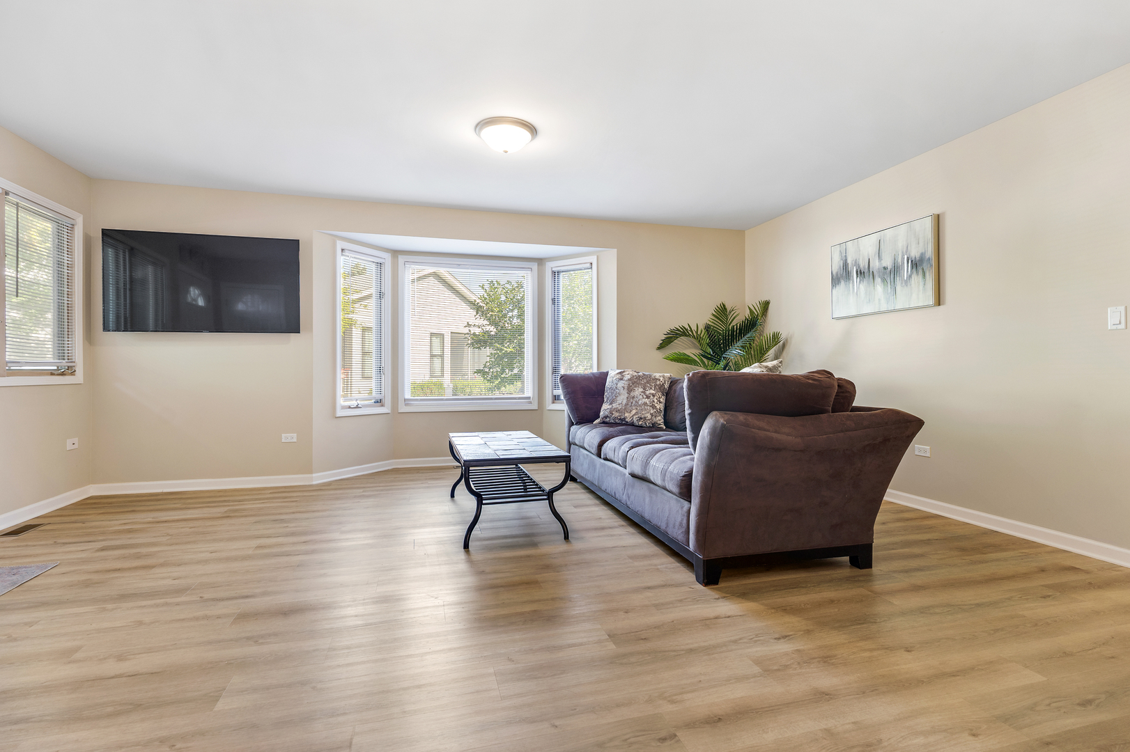 727 Harmony Court, North Aurora, IL 60542