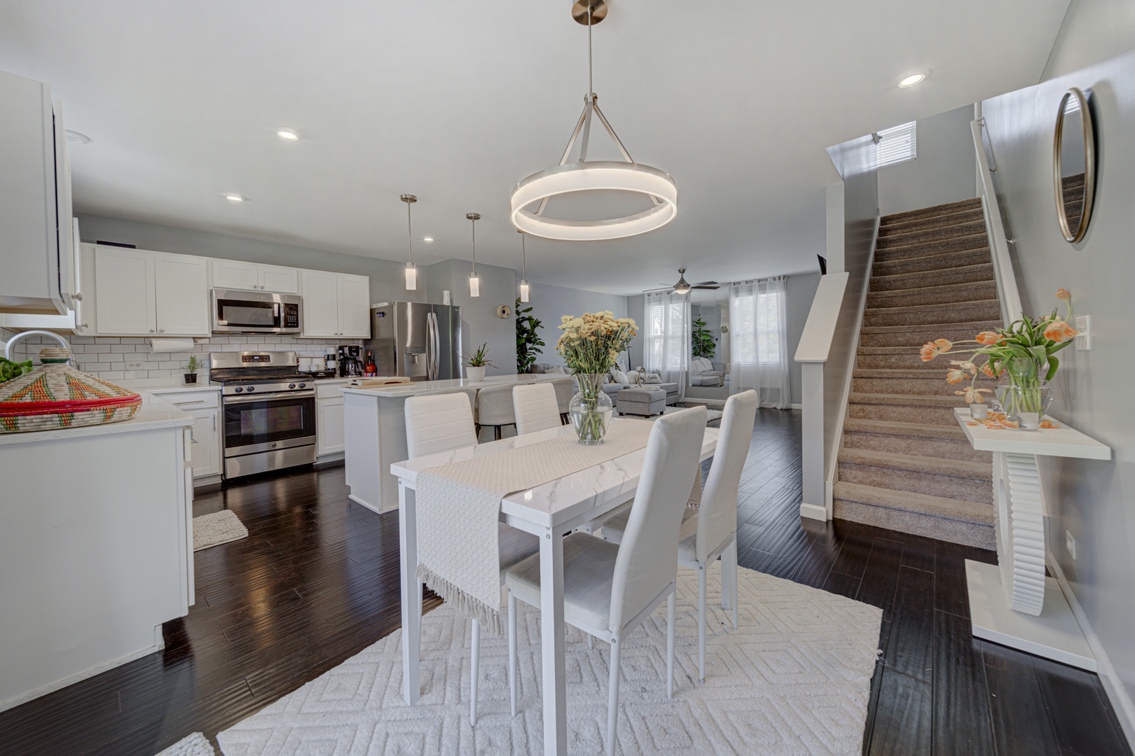 3323 Caledonia Drive, Yorkville, IL 60560