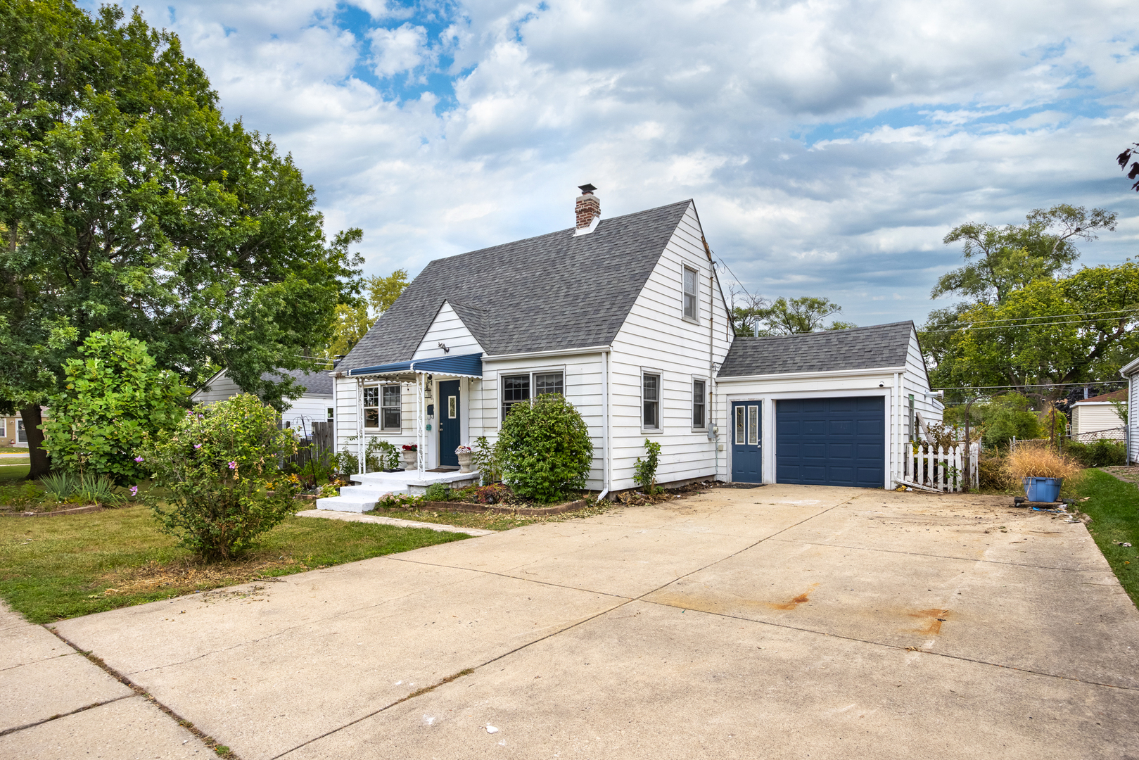 105 S Roy Avenue, Northlake, IL 60164