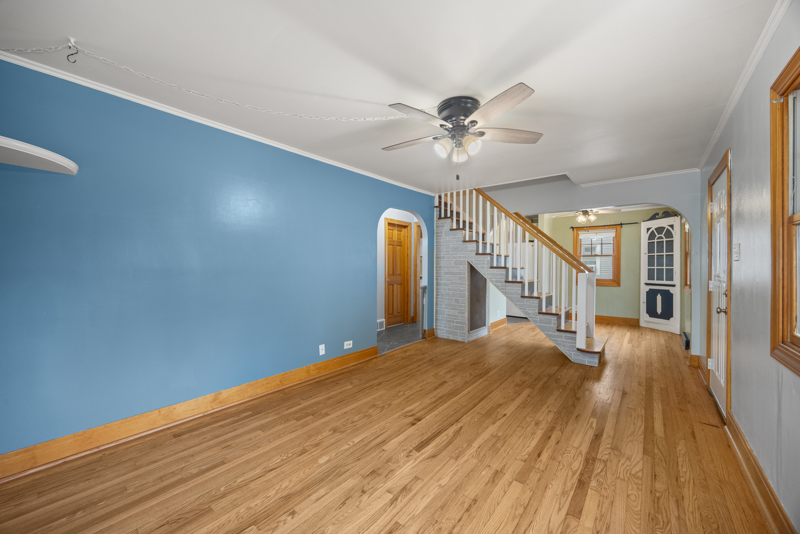 105 S Roy Avenue, Northlake, IL 60164