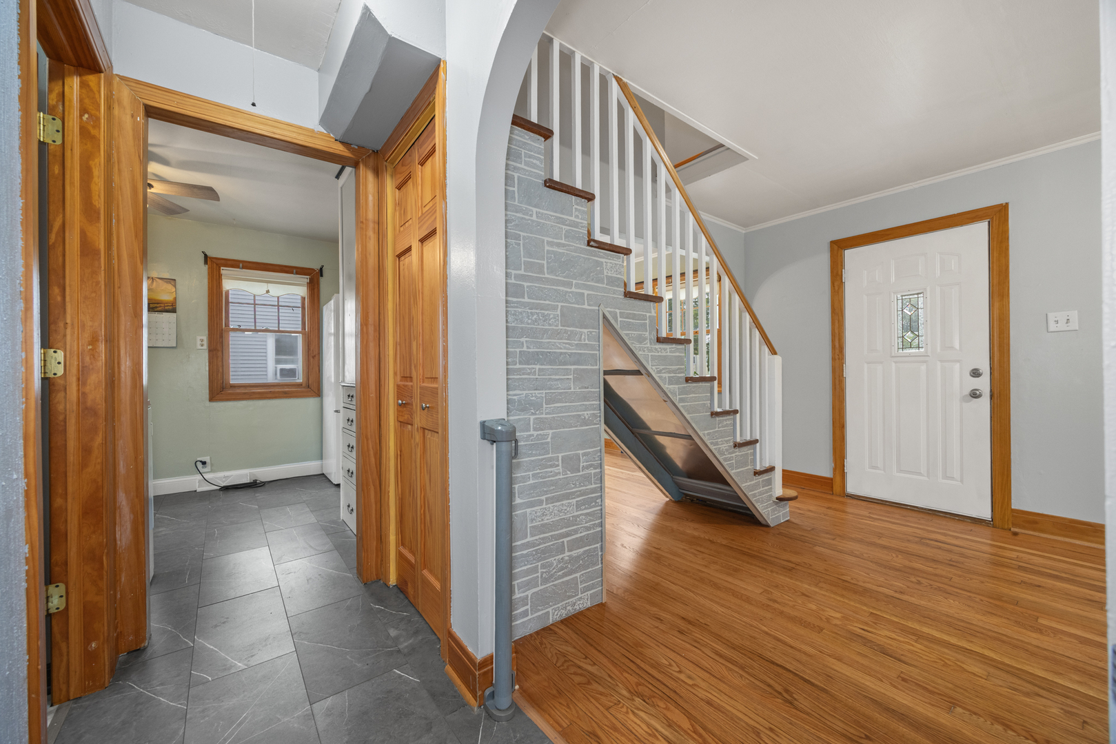 105 S Roy Avenue, Northlake, IL 60164