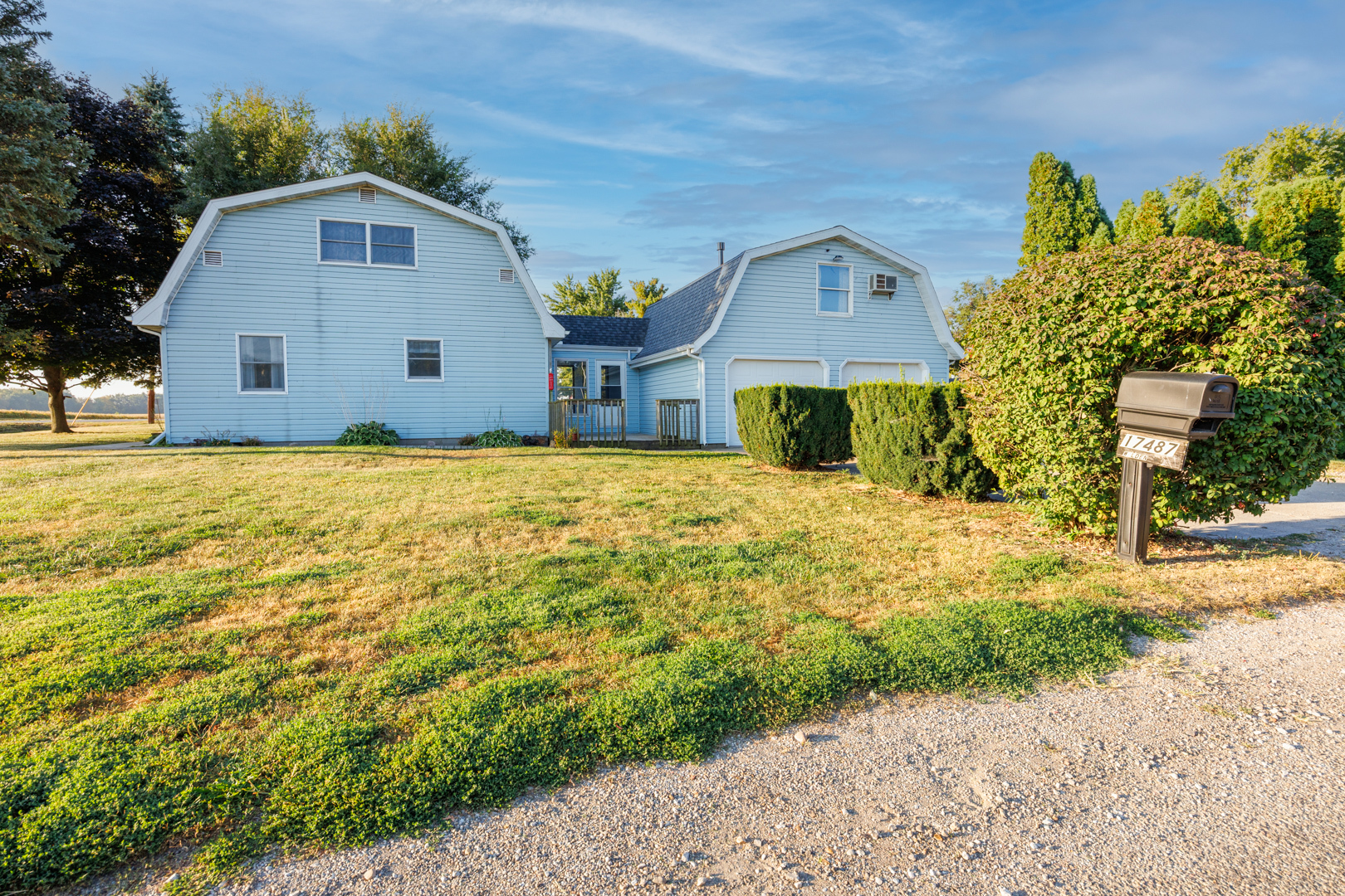 17487 Walden Road, Hudson, IL 61748