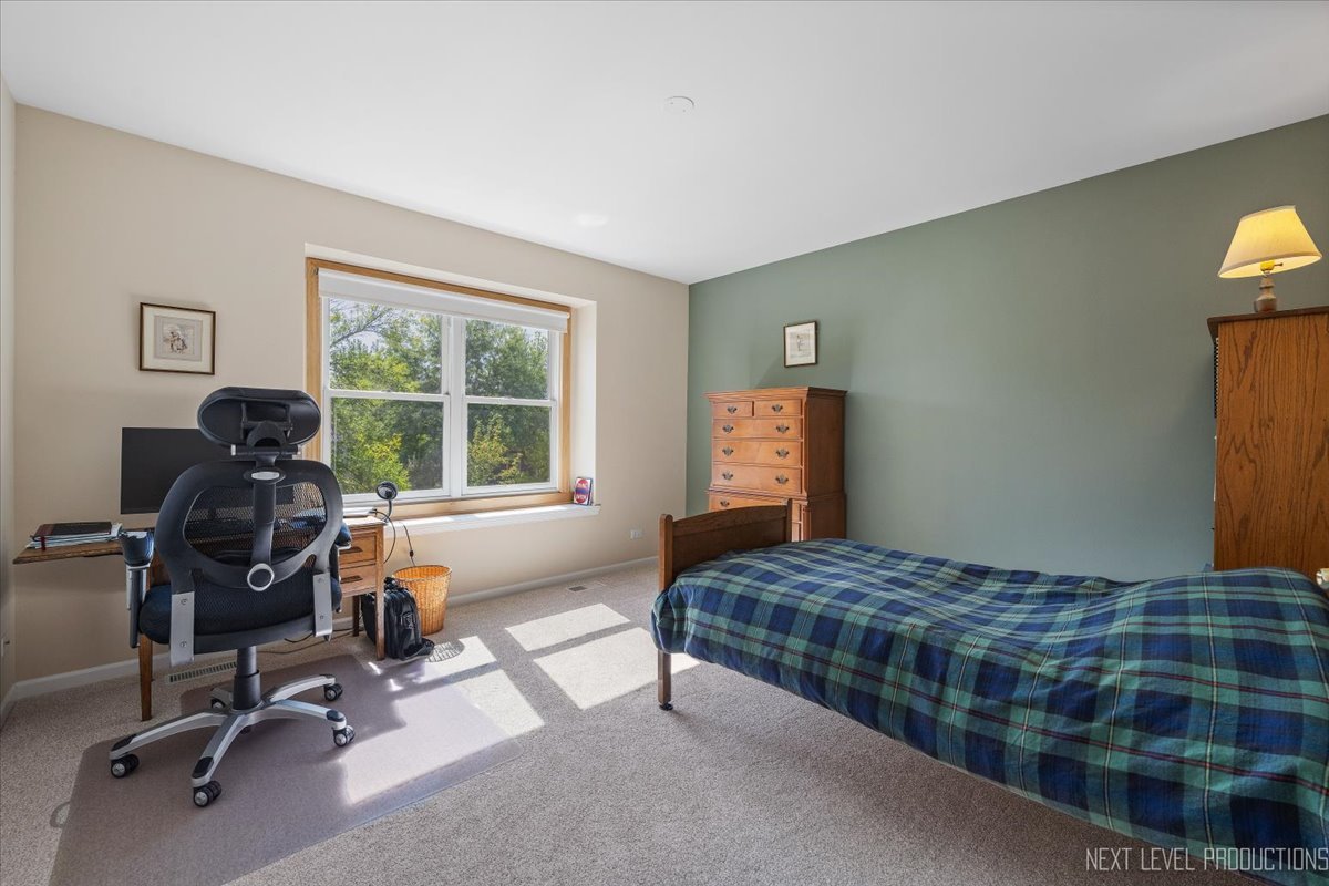 3212 Austin Court, Naperville, IL 60564