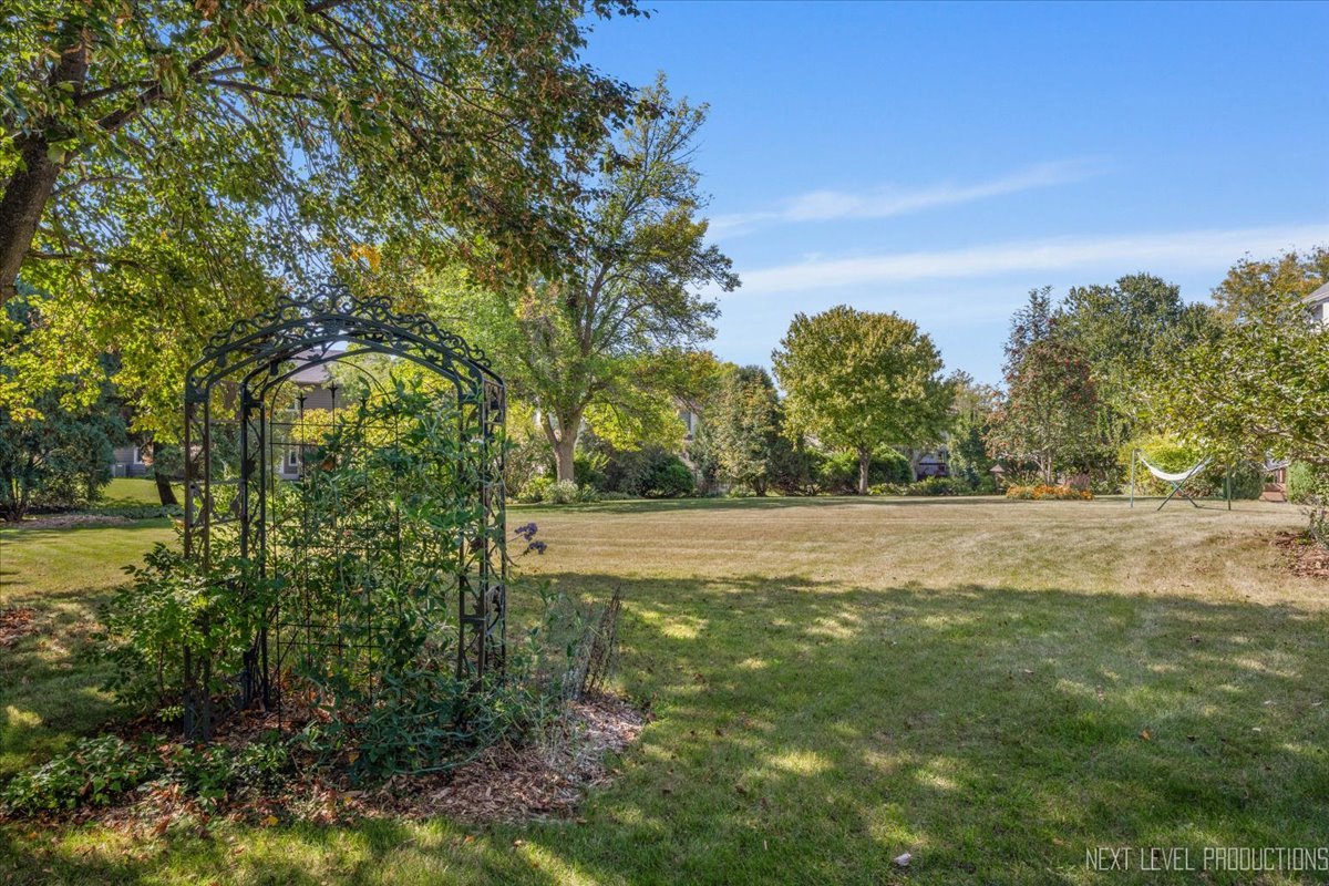 3212 Austin Court, Naperville, IL 60564