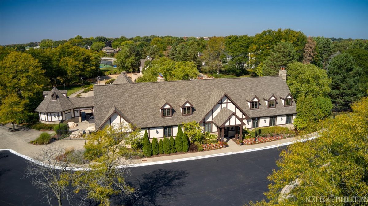 3212 Austin Court, Naperville, IL 60564