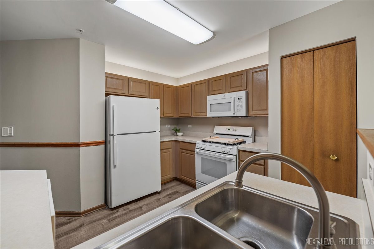 13865 S Balsam Lane #D, Plainfield, IL 60544