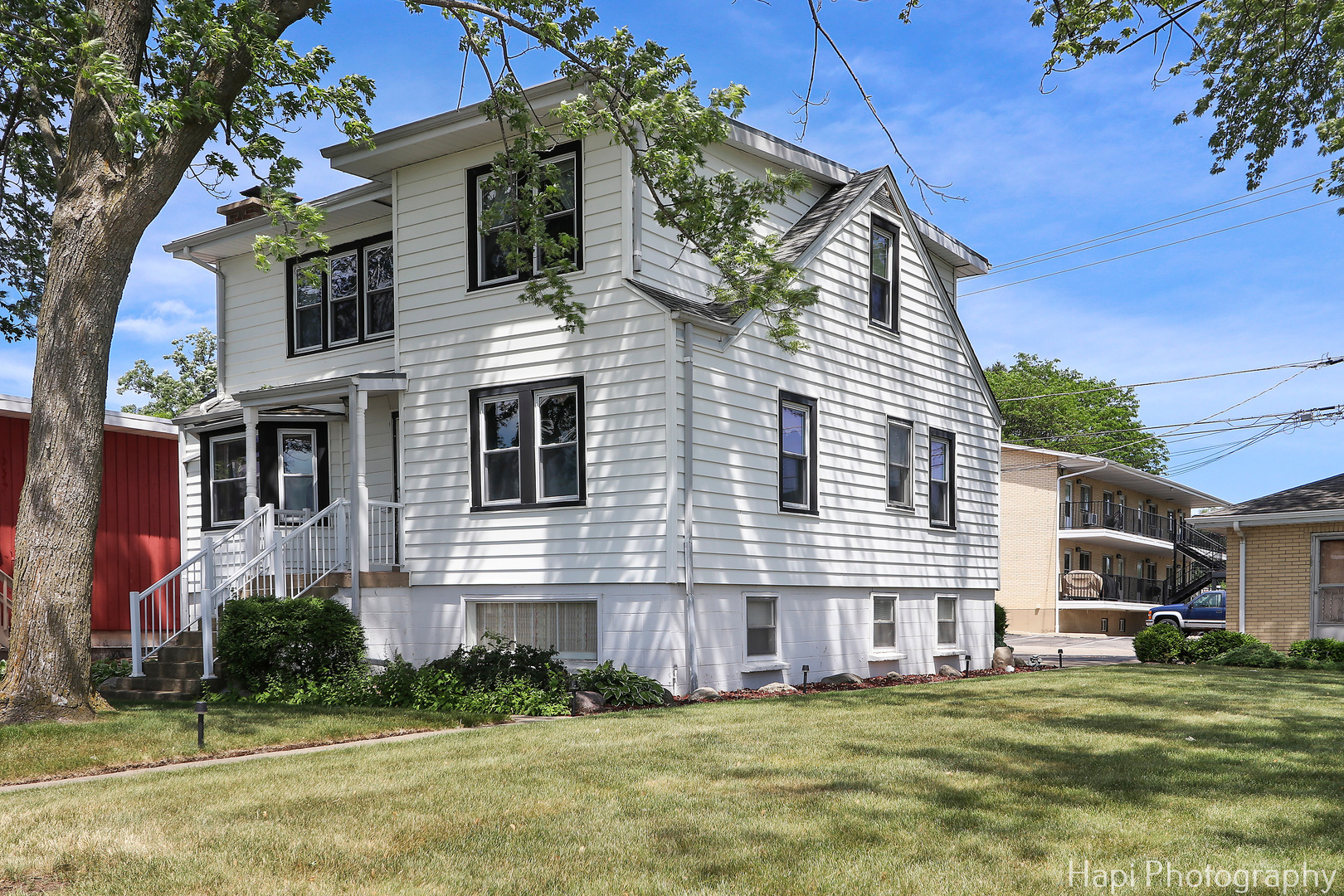 36 S PISTAKEE LAKE Road, Fox Lake, IL 60020