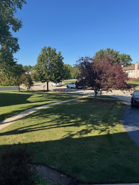 626 Kresswood Drive #D, McHenry, IL 60050