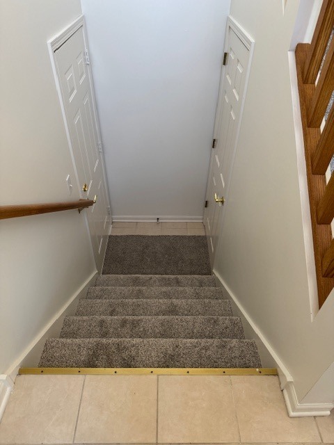 626 Kresswood Drive #D, McHenry, IL 60050
