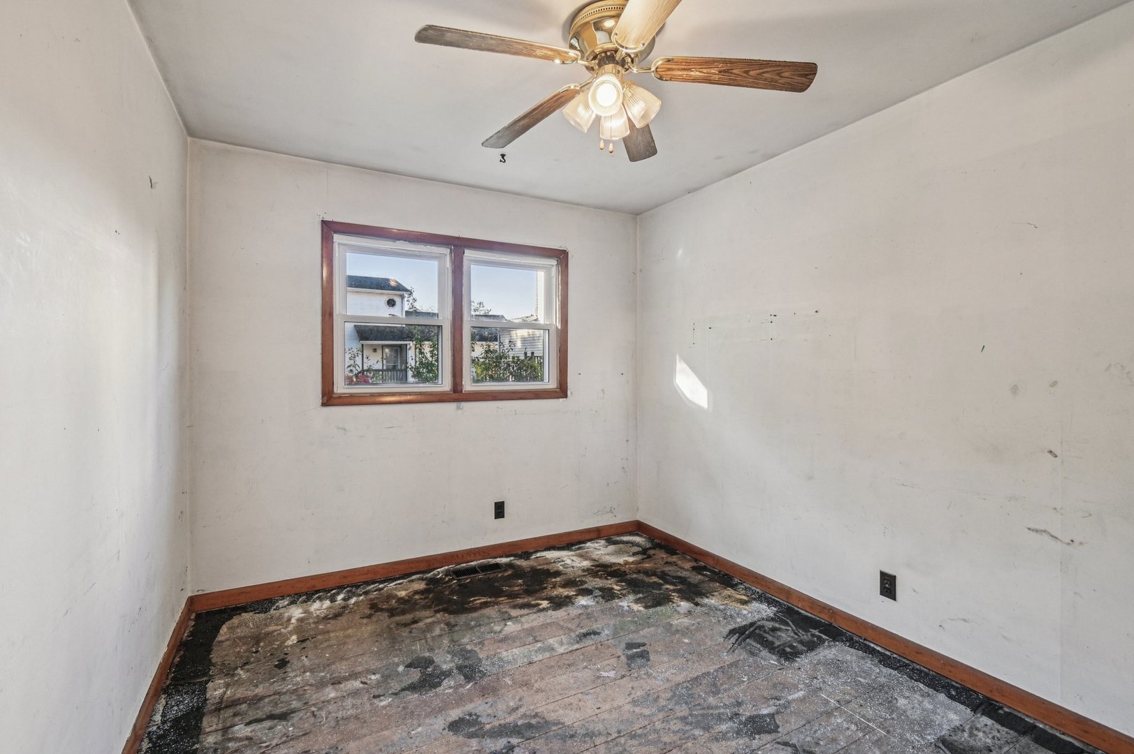 34661 N Gerberding Avenue, Ingleside, IL 60041