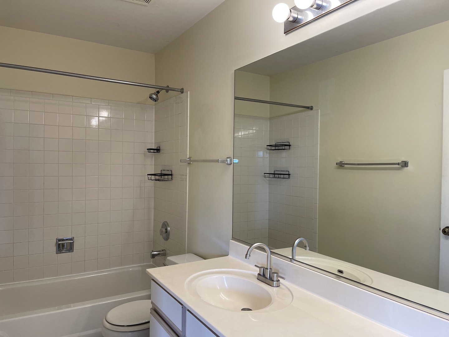 14203 S NAPA Circle, Plainfield, IL 60544