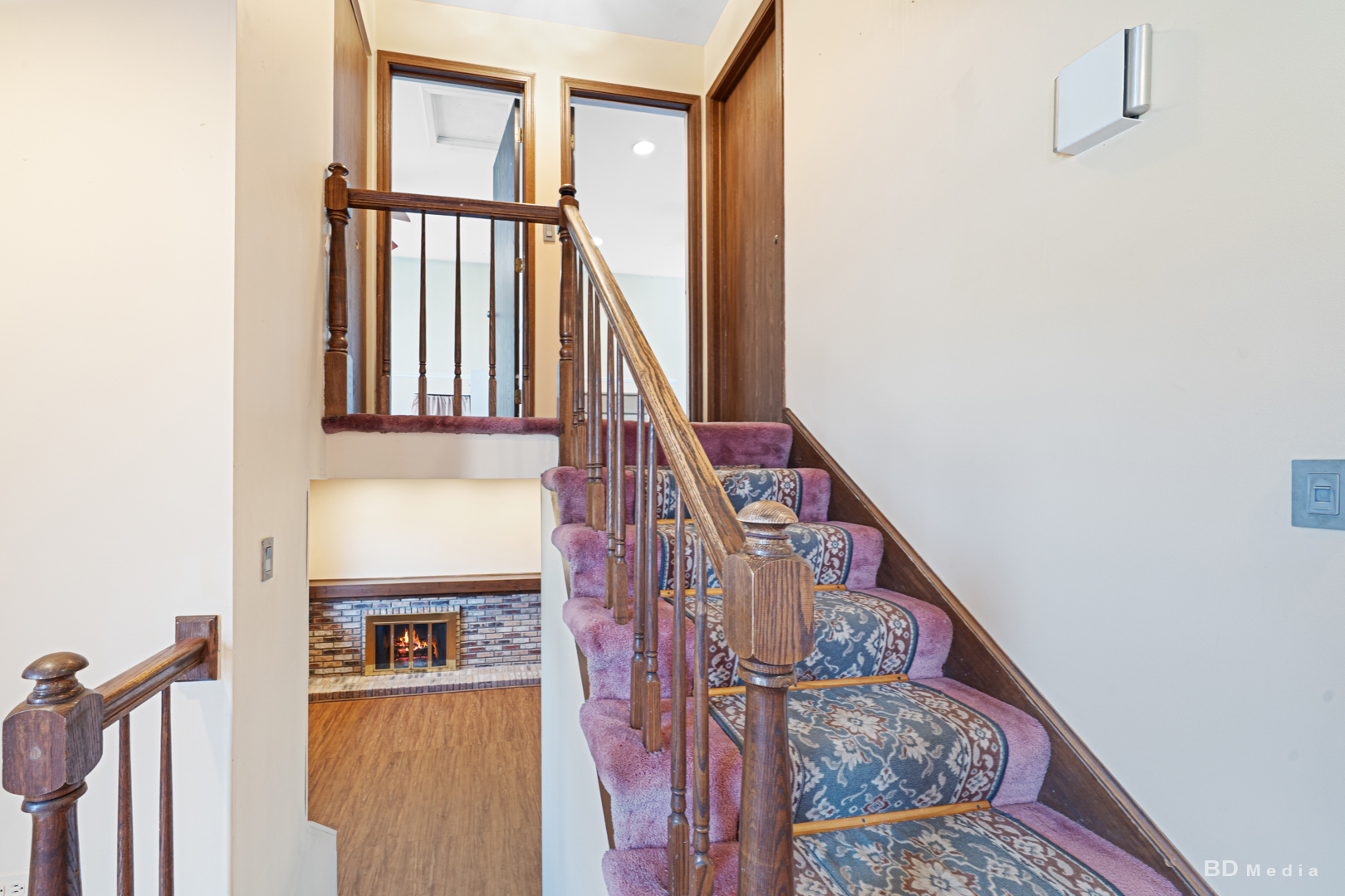 750 HEMLOCK Lane, Carol Stream, IL 60188