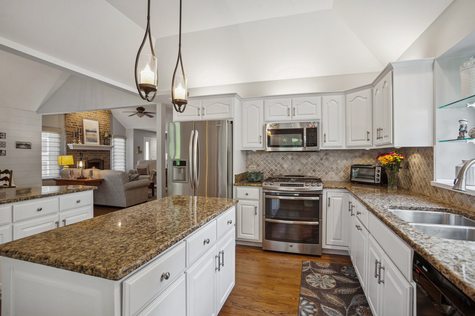 5538 Durand Drive, Downers Grove, IL 60515