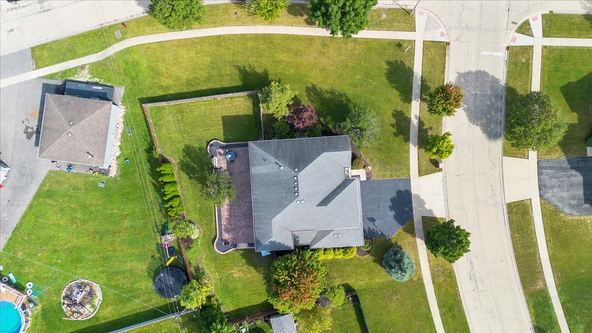 203 Tonell Avenue, New Lenox, IL 60451