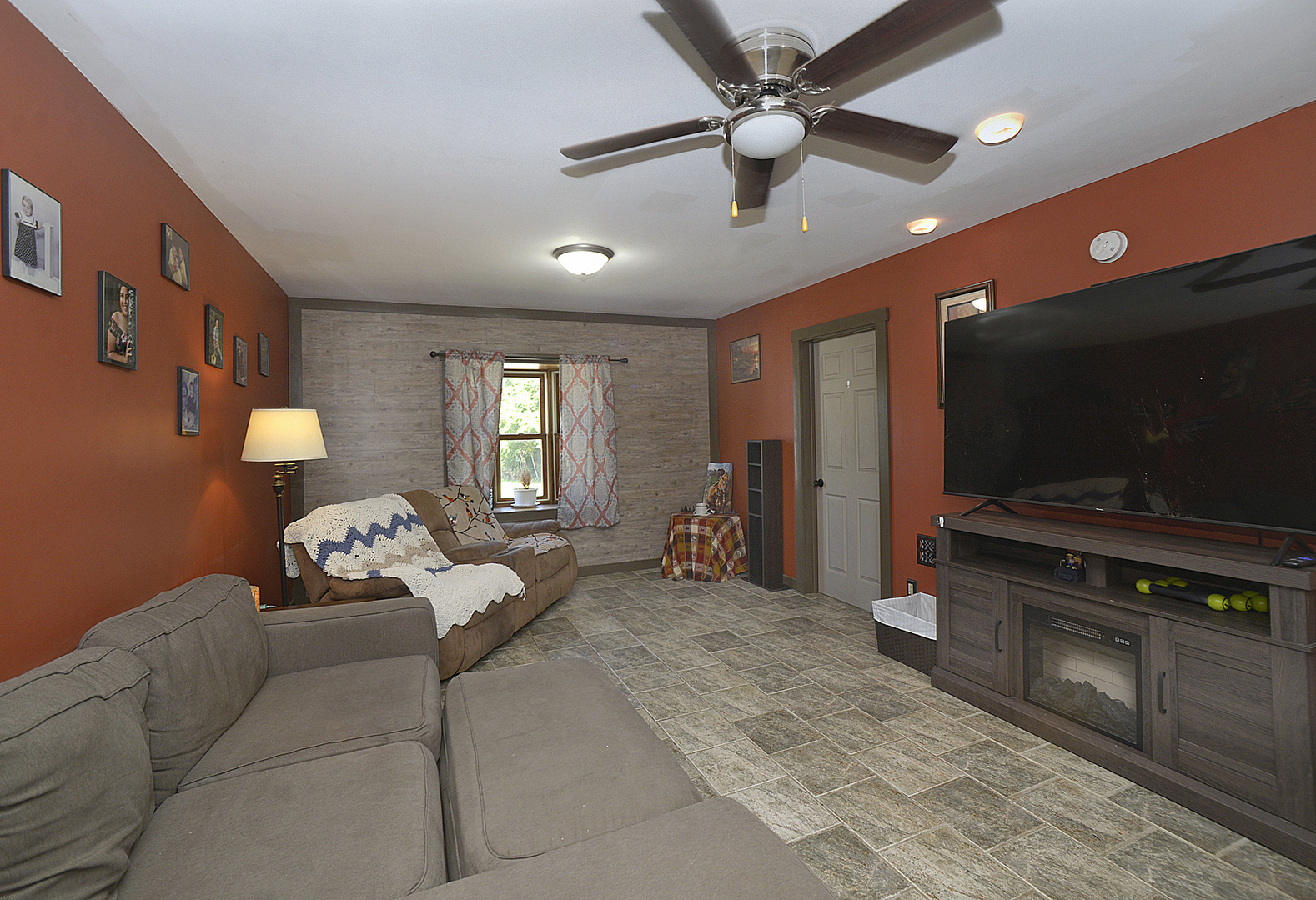 429 E 1st Street, Oglesby, IL 61348