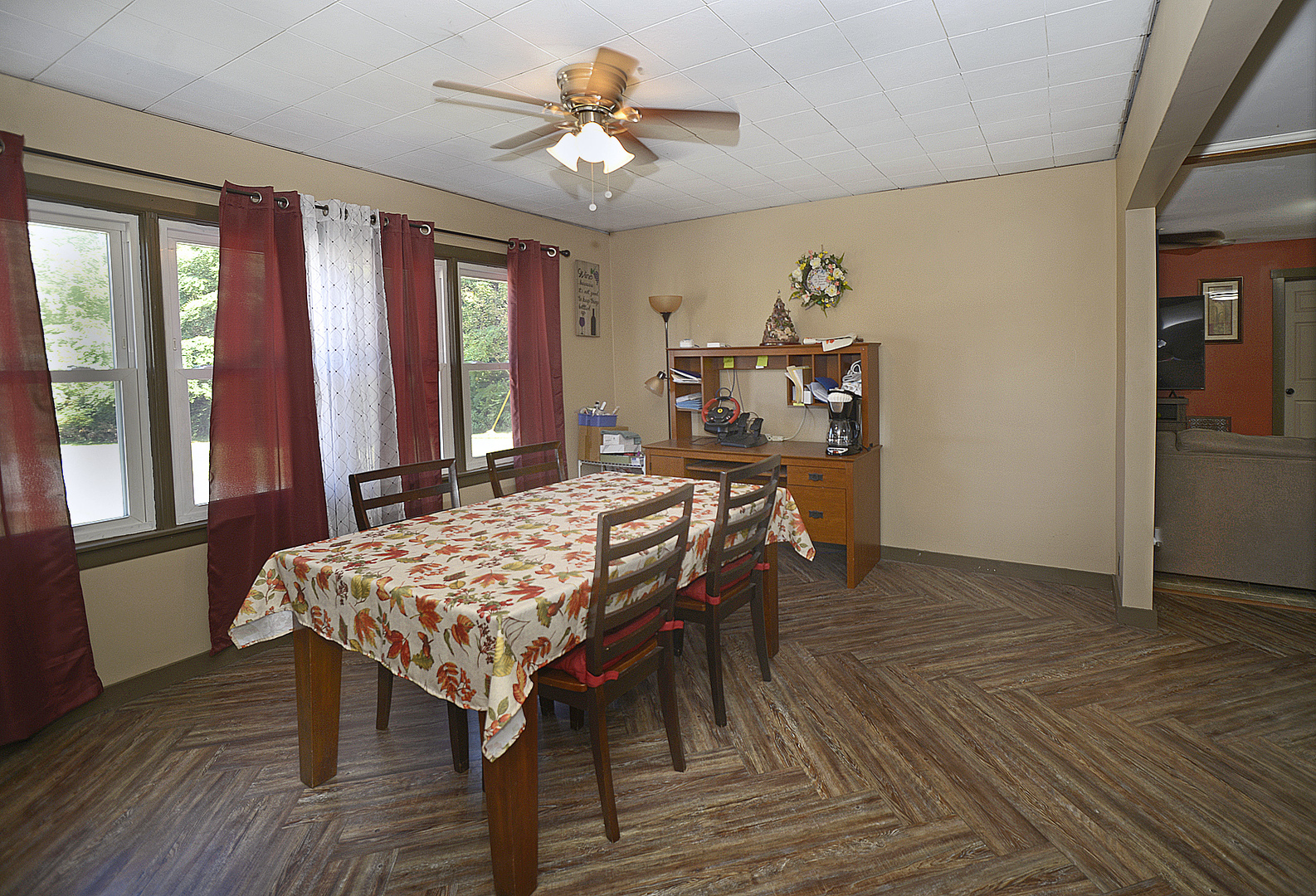 429 E 1st Street, Oglesby, IL 61348