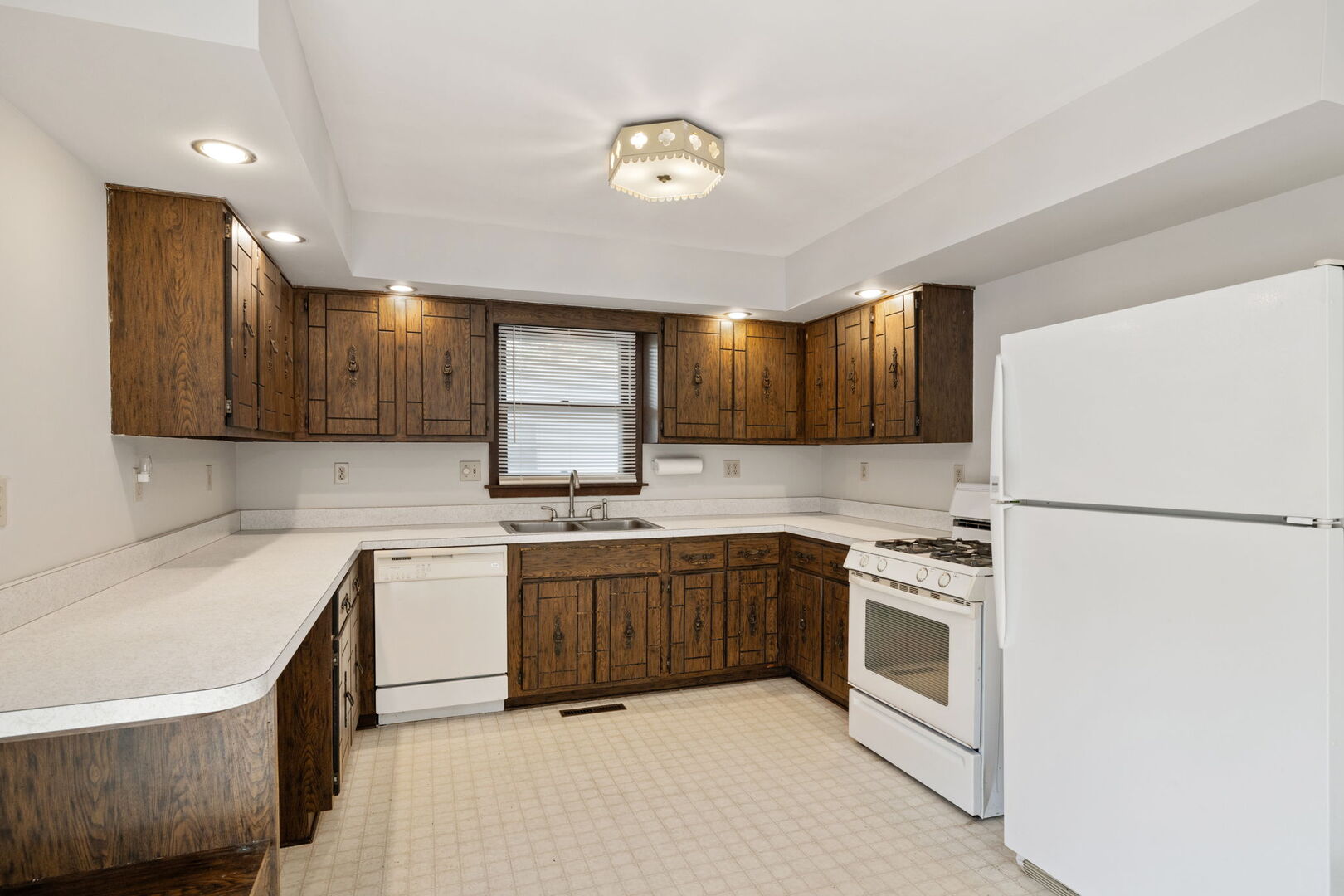 1504 Addleman Street, Joliet, IL 60431