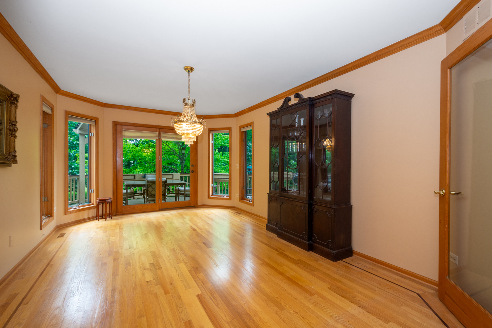 25047 W Palmer Court, Antioch, IL 60002