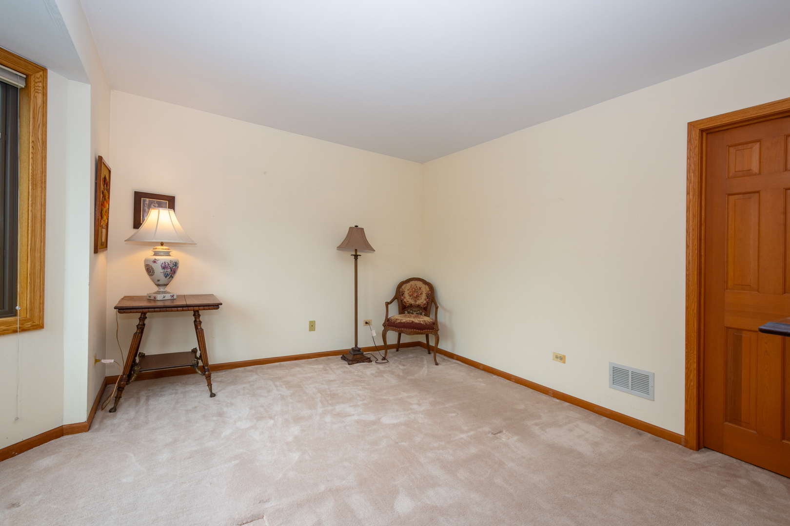 25047 W Palmer Court, Antioch, IL 60002