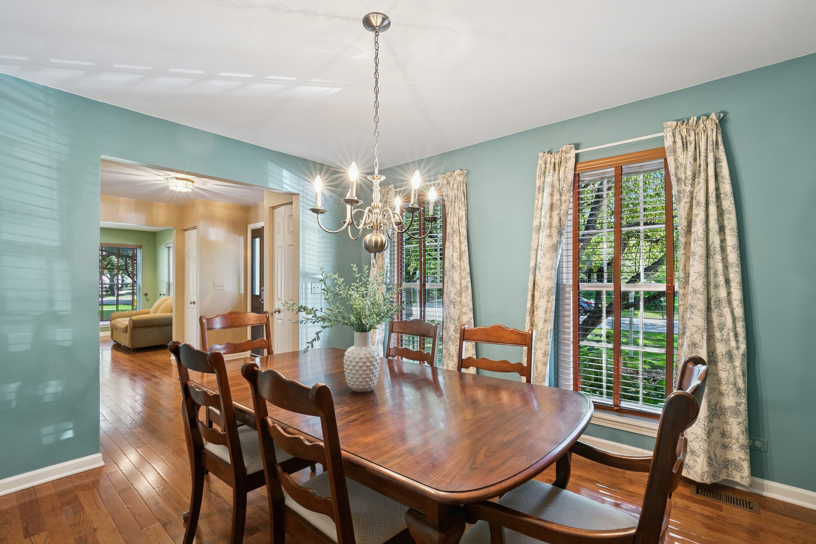 739 Alleghany Road, Grayslake, IL 60030