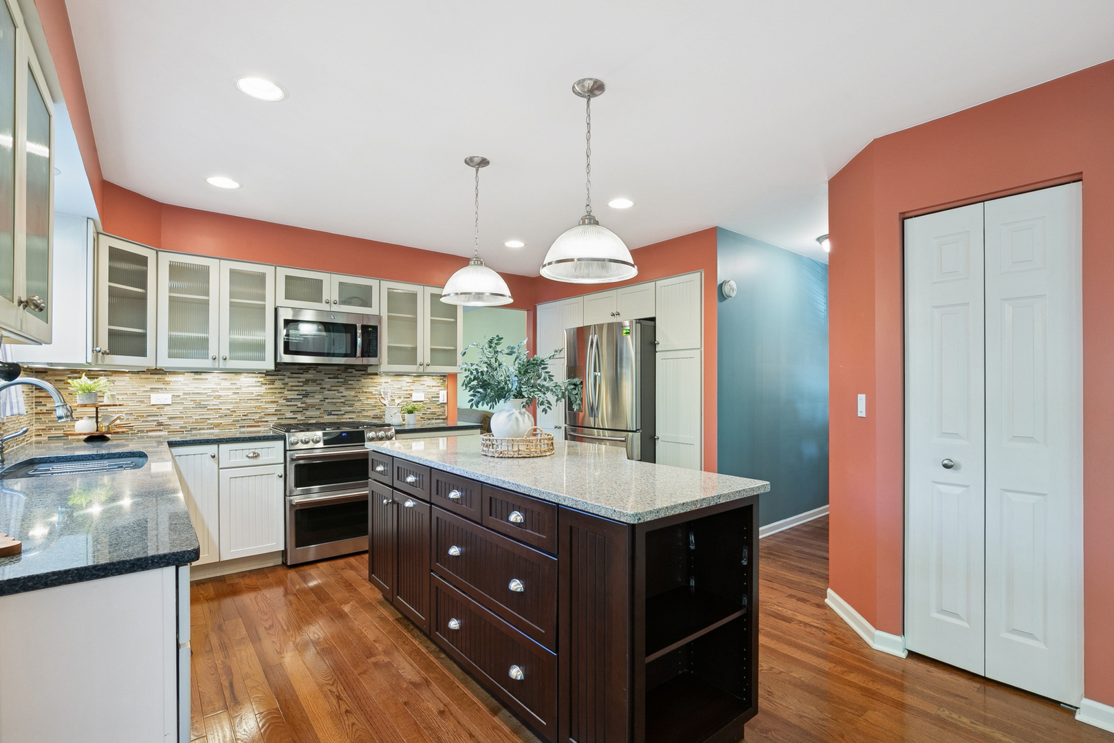 739 Alleghany Road, Grayslake, IL 60030