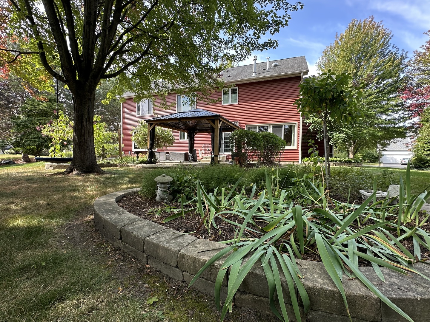 739 Alleghany Road, Grayslake, IL 60030