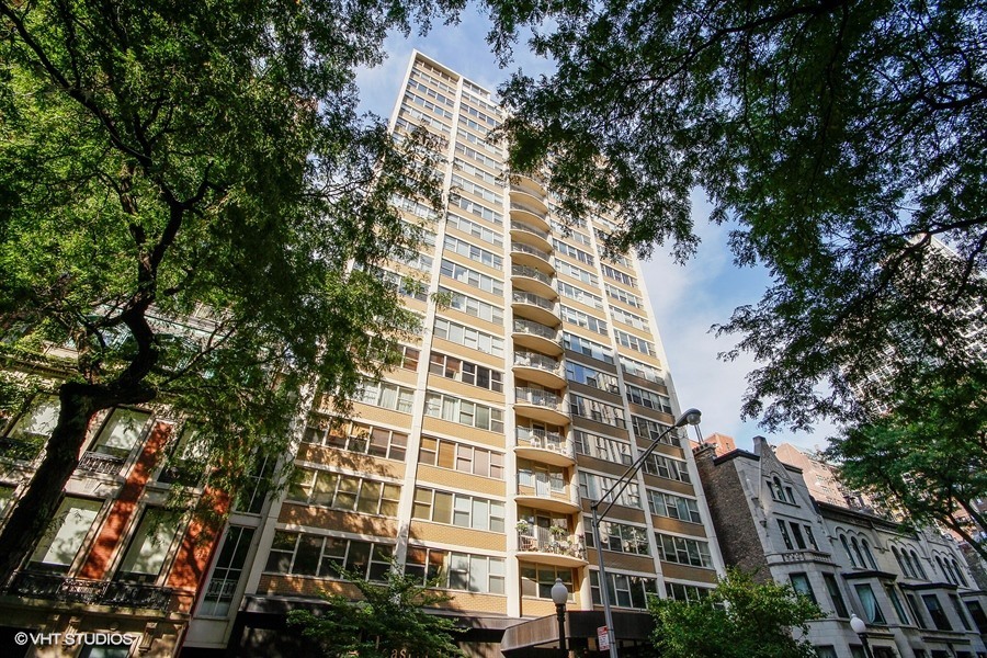 40 E Cedar Street #21C, Chicago, IL 60611