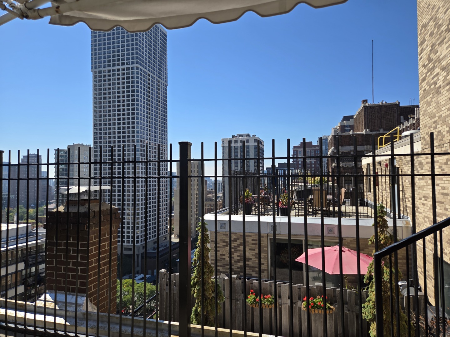 40 E Cedar Street #21C, Chicago, IL 60611