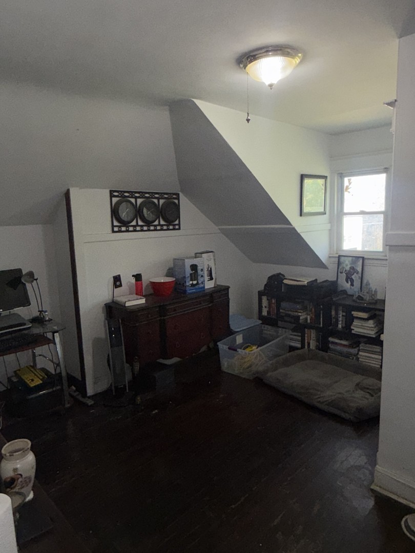 11218 S Hermosa Avenue, Chicago, IL 60643