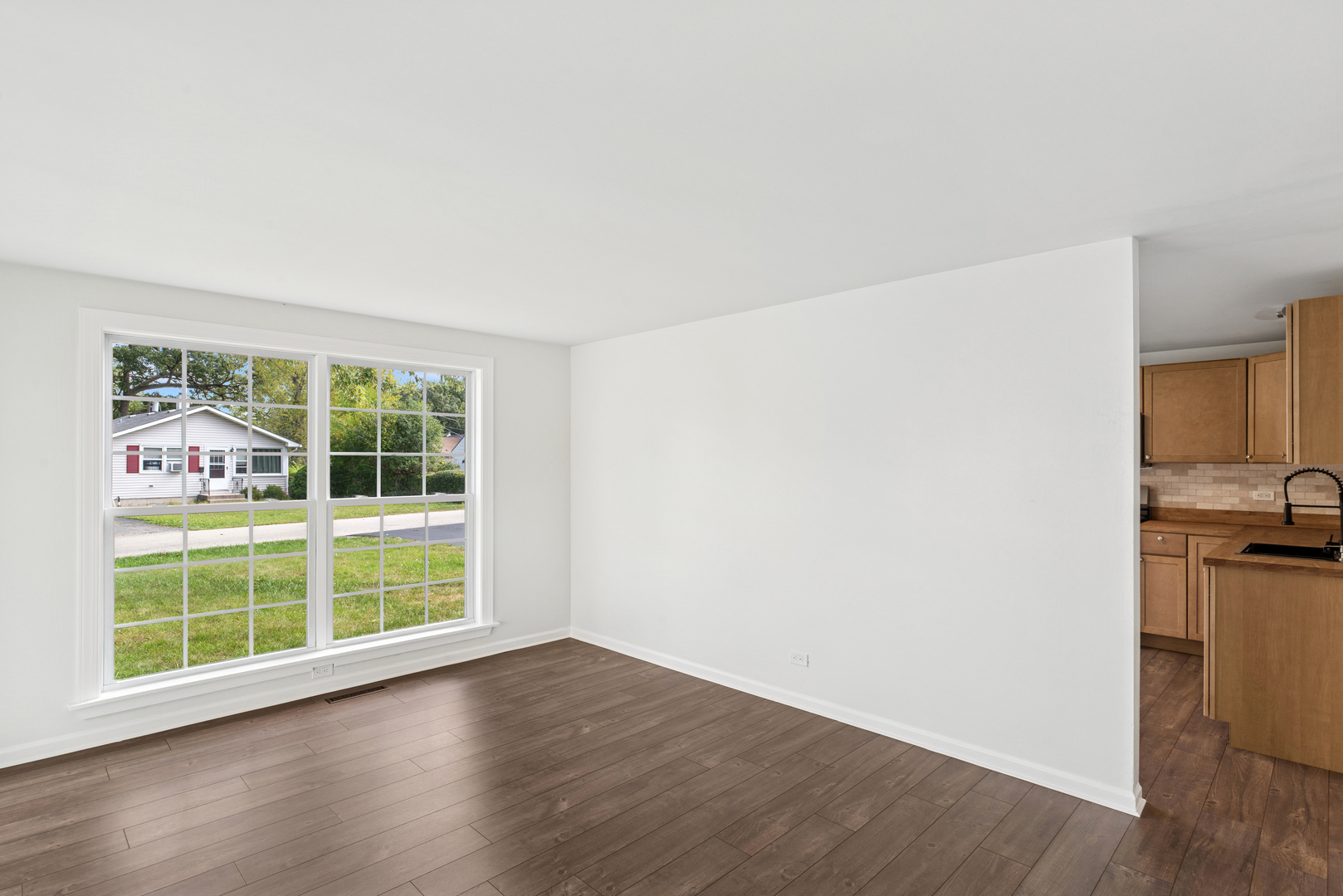 536 Arbor Drive, Round Lake Park, IL 60073