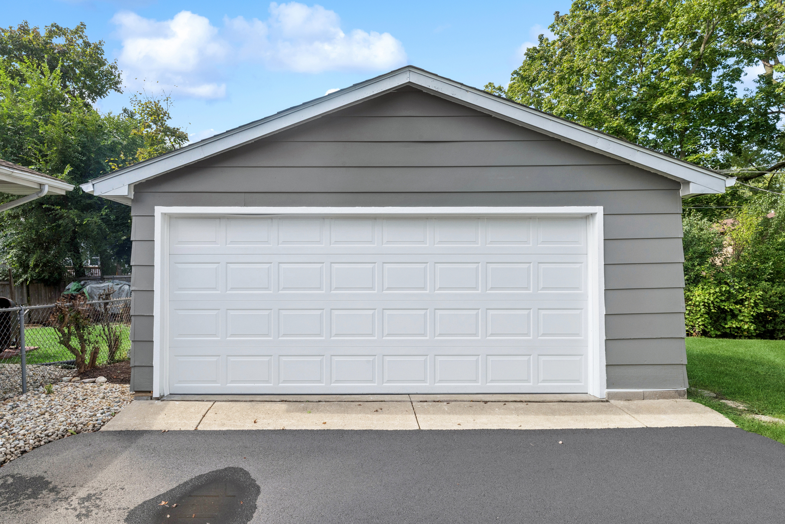 536 Arbor Drive, Round Lake Park, IL 60073