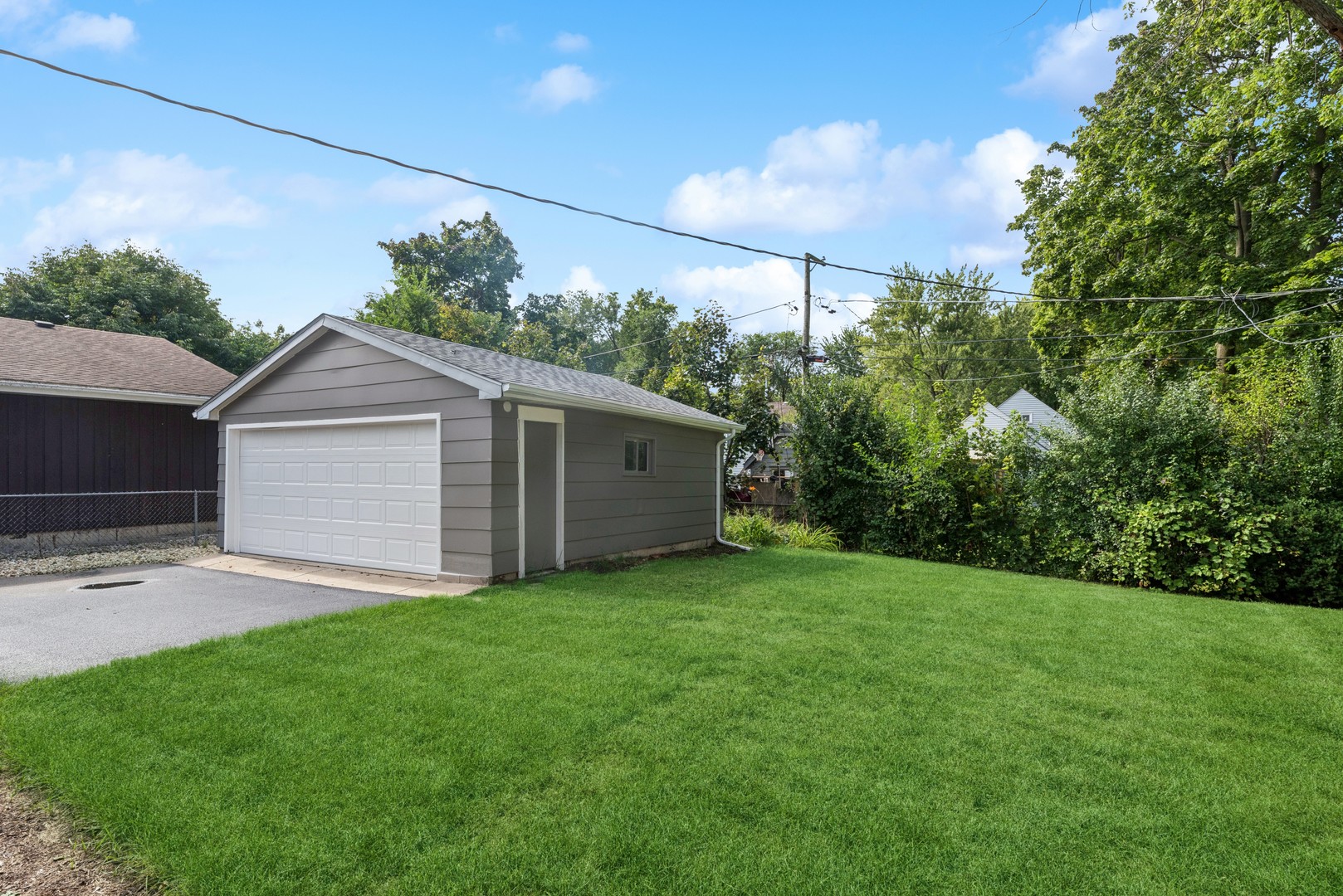 536 Arbor Drive, Round Lake Park, IL 60073