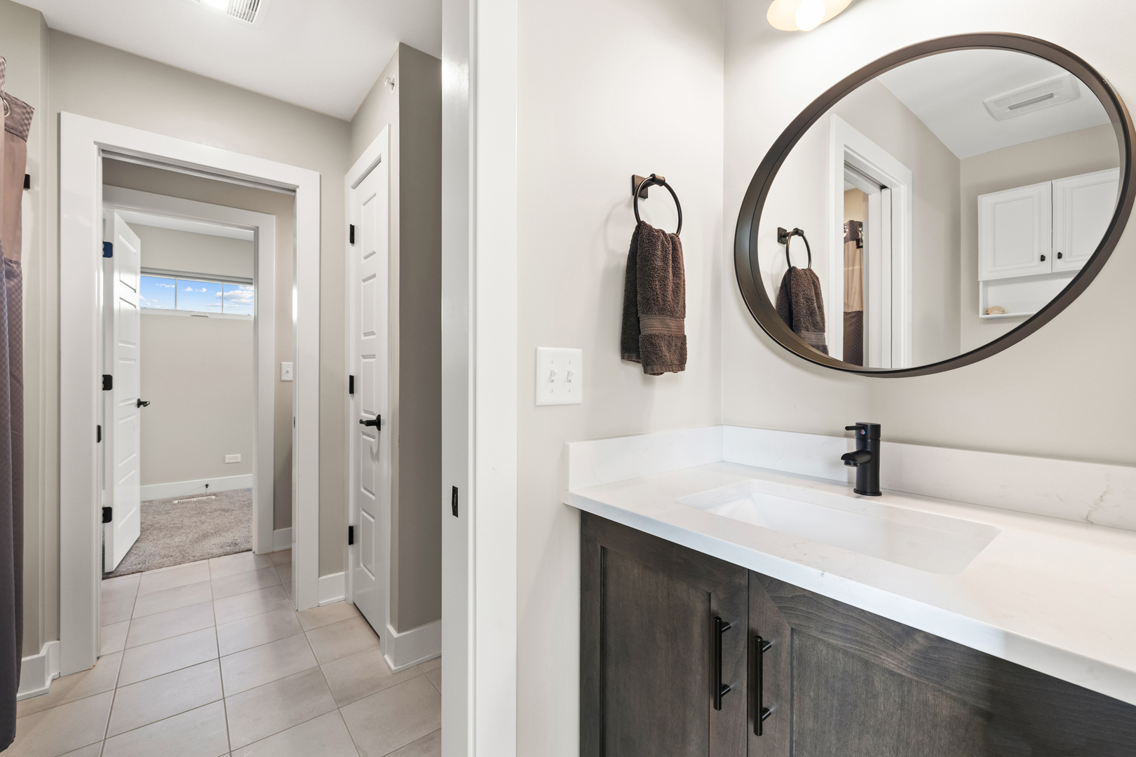 333 W Potomac Avenue, Lombard, IL 60148