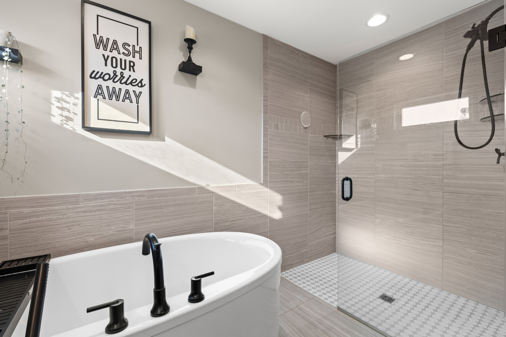 333 W Potomac Avenue, Lombard, IL 60148