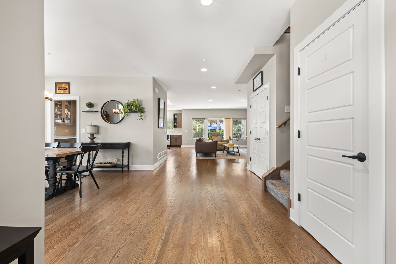 333 W Potomac Avenue, Lombard, IL 60148