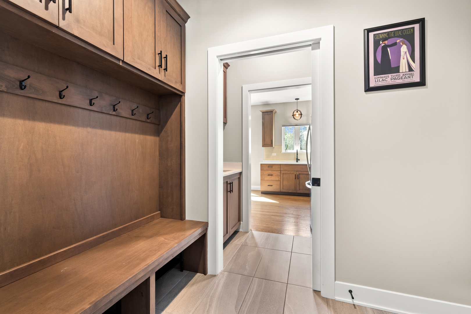 333 W Potomac Avenue, Lombard, IL 60148