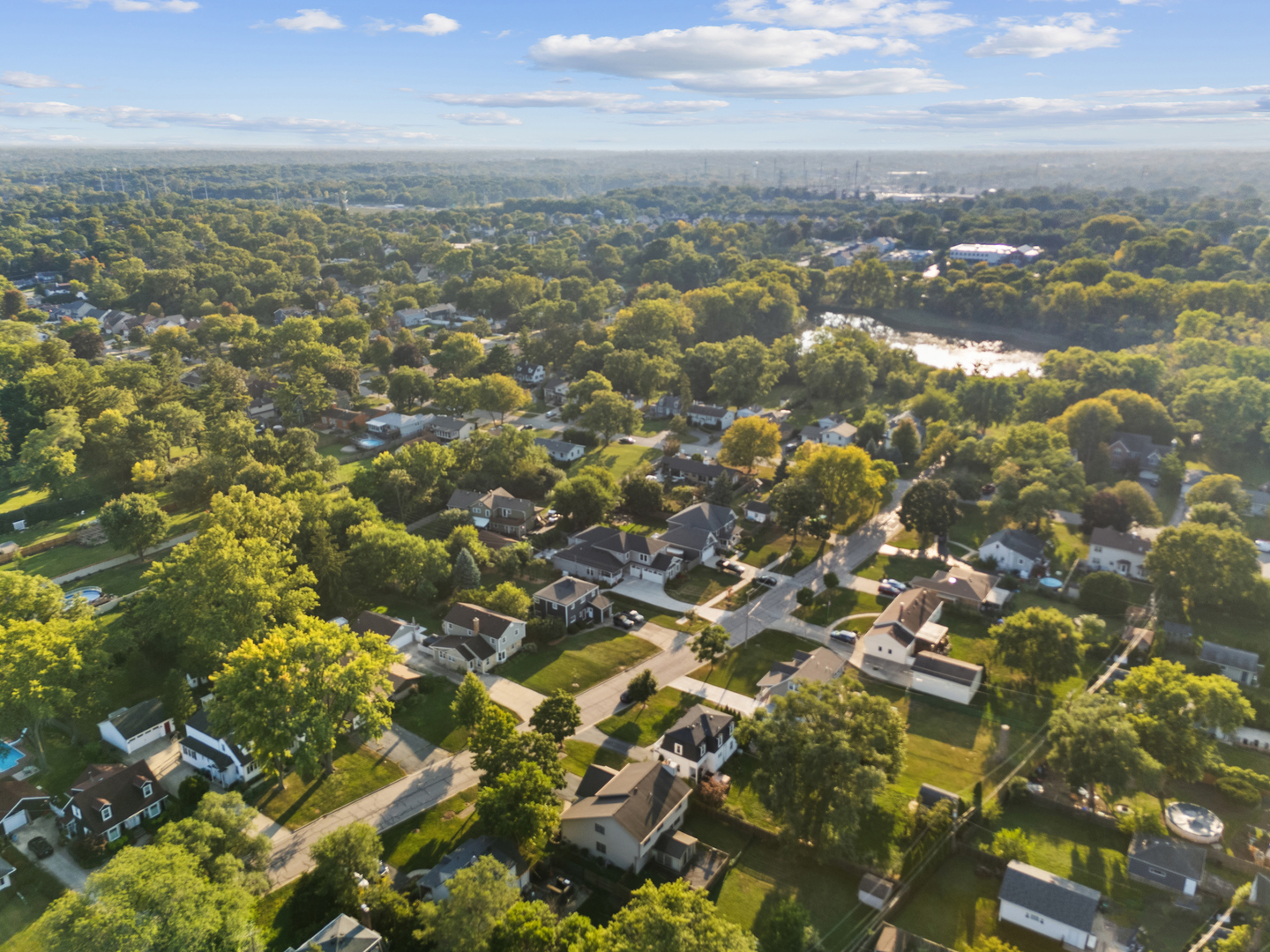 333 W Potomac Avenue, Lombard, IL 60148