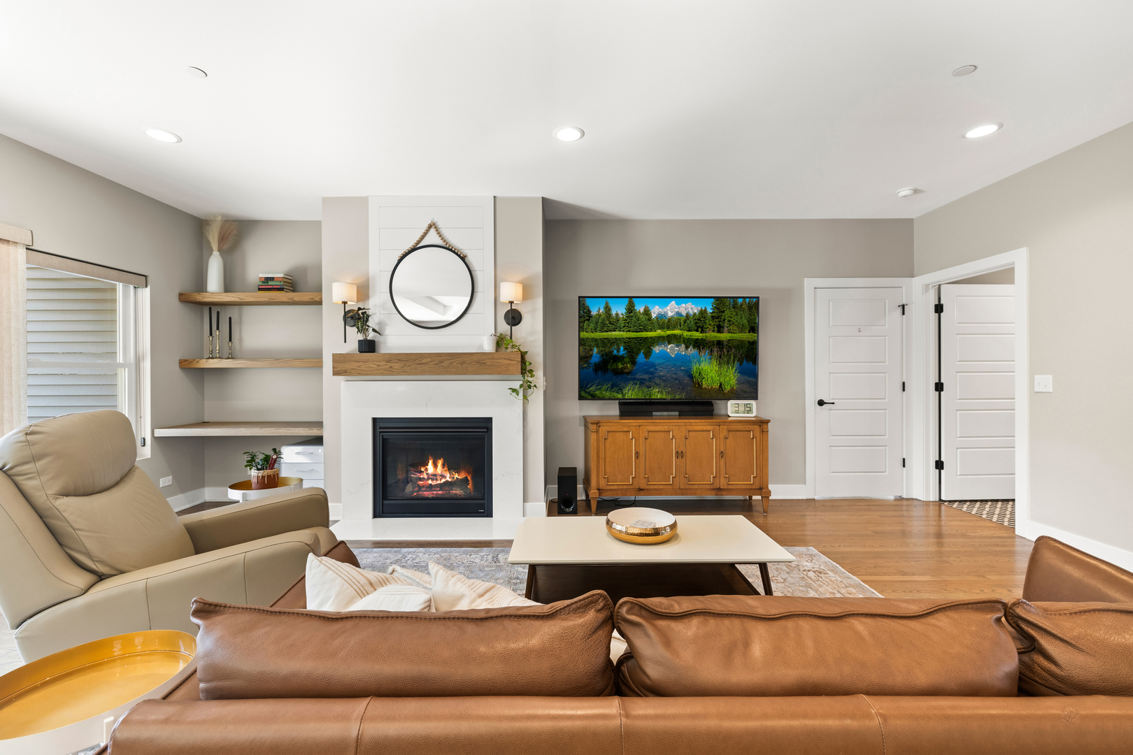 333 W Potomac Avenue, Lombard, IL 60148