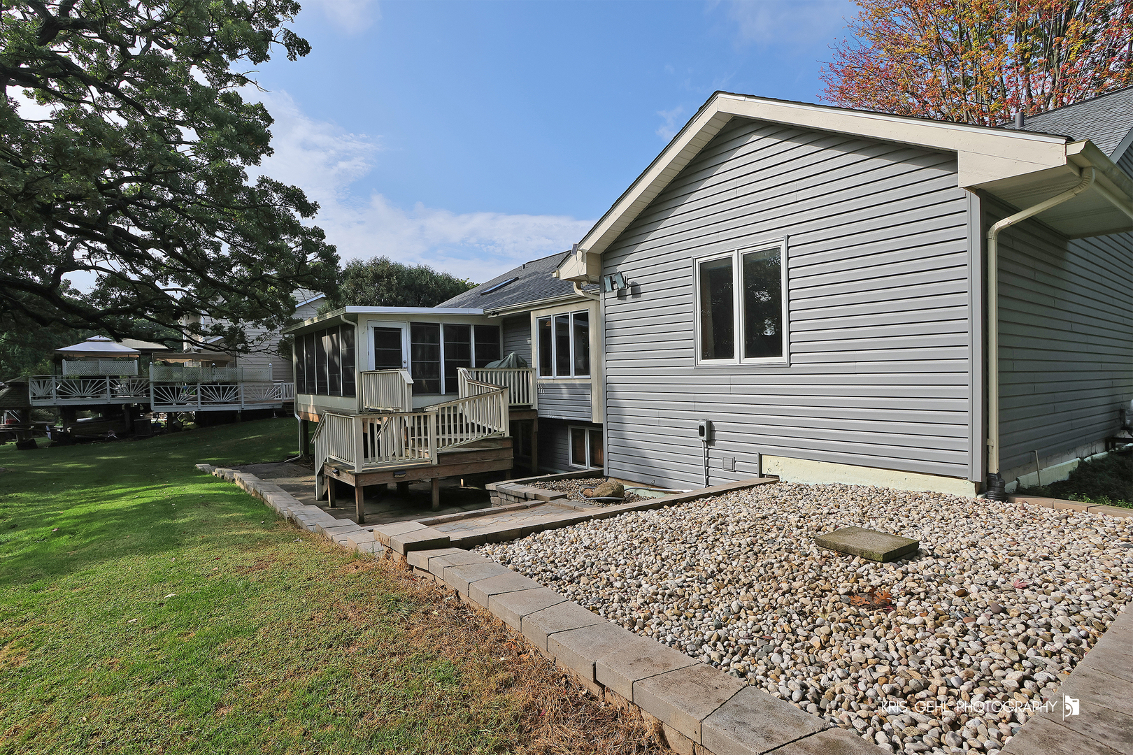 5006 Hickory Way, Johnsburg, IL 60051