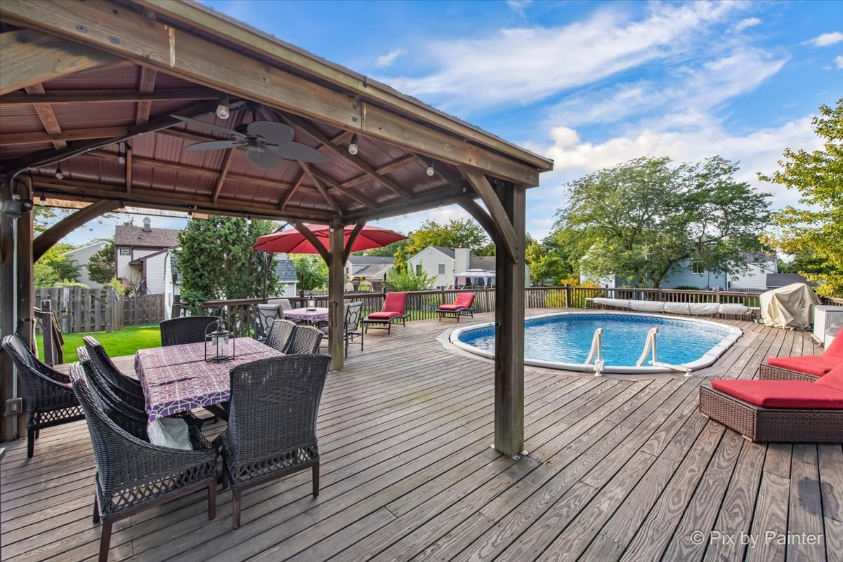 315 Bragg Court, Bartlett, IL 60103