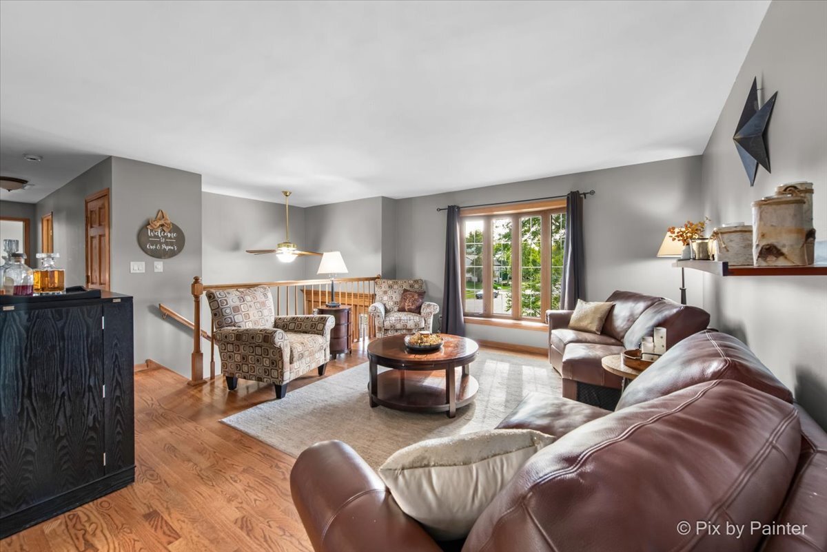 315 Bragg Court, Bartlett, IL 60103