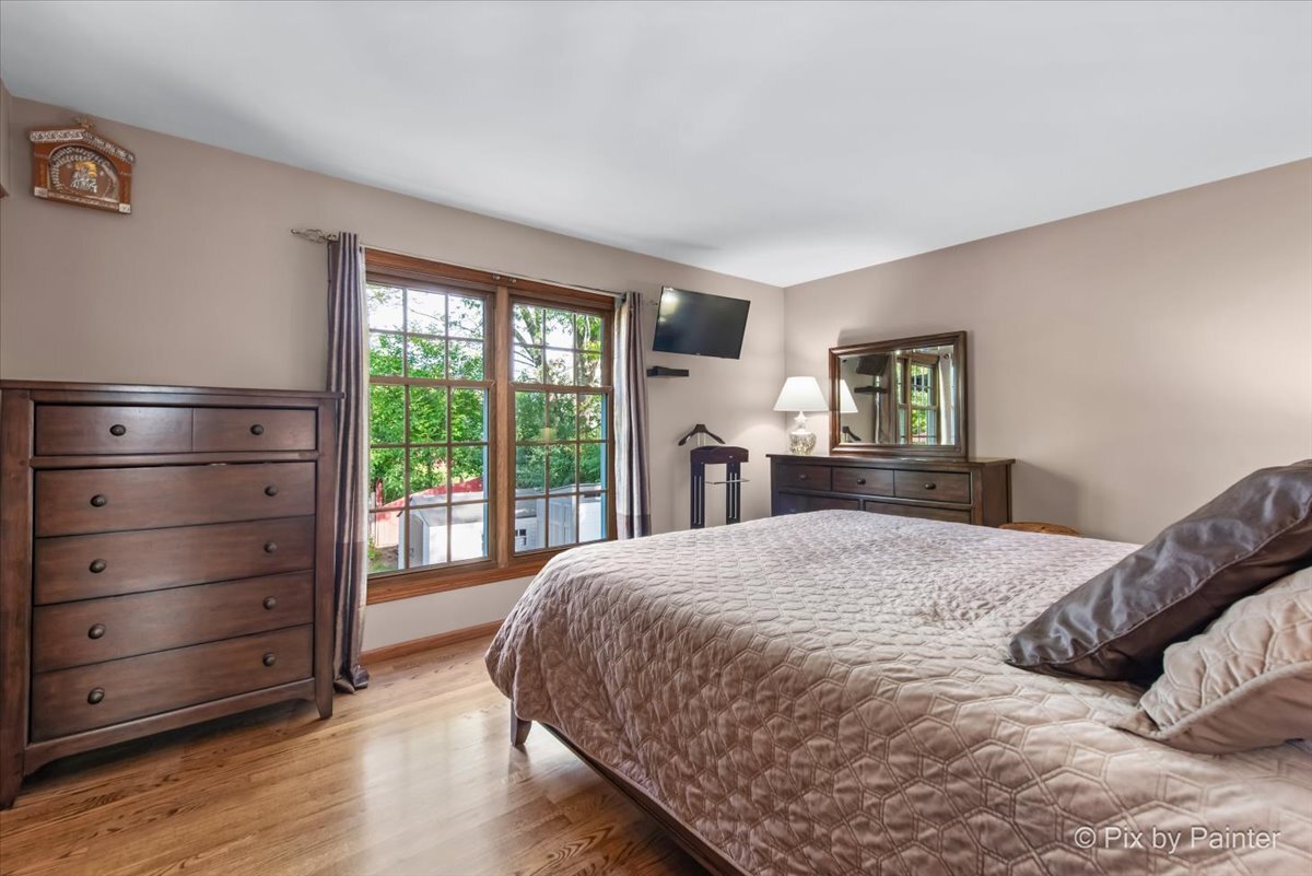 315 Bragg Court, Bartlett, IL 60103