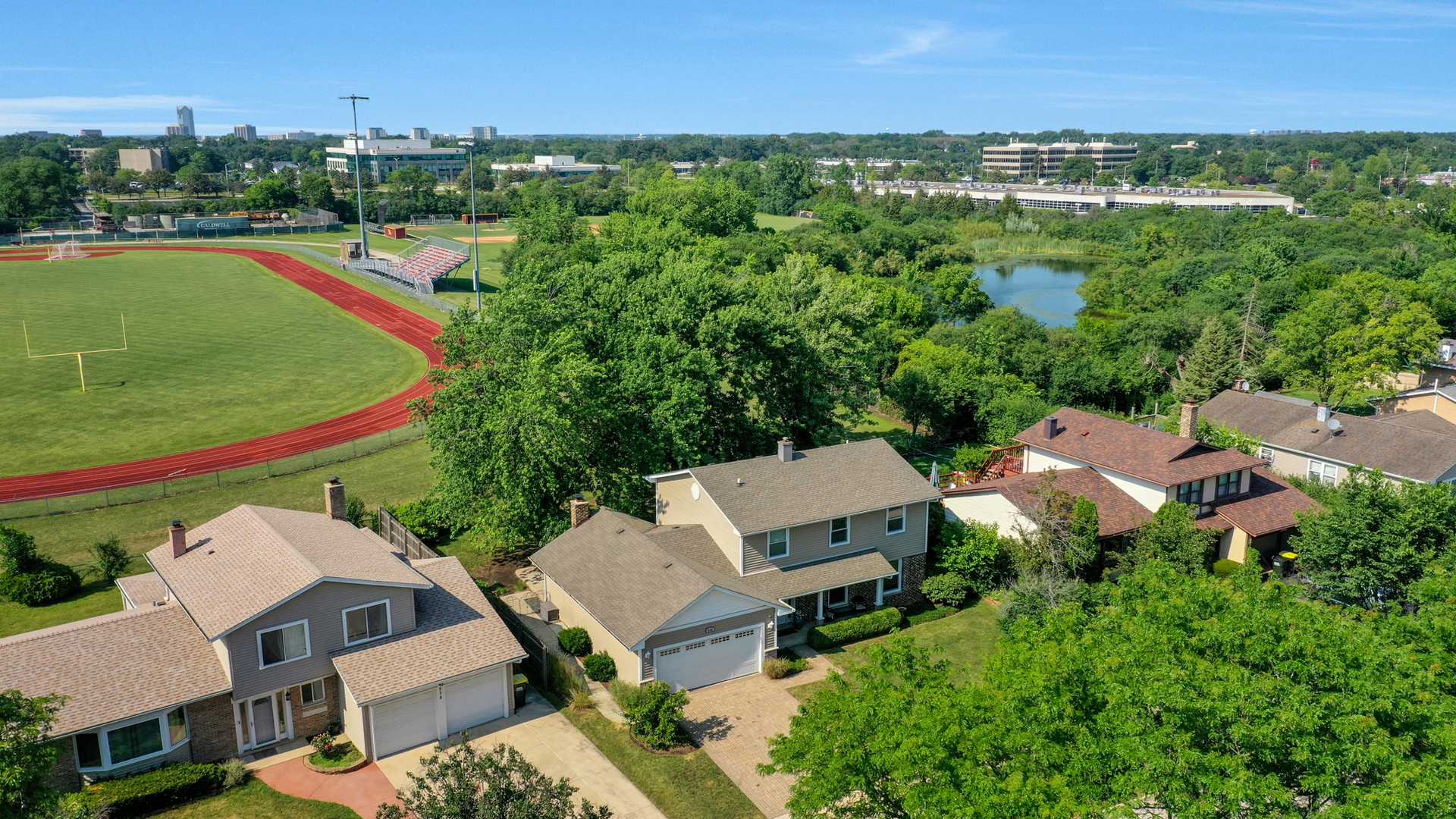 562 Revere Avenue, Westmont, IL 60559