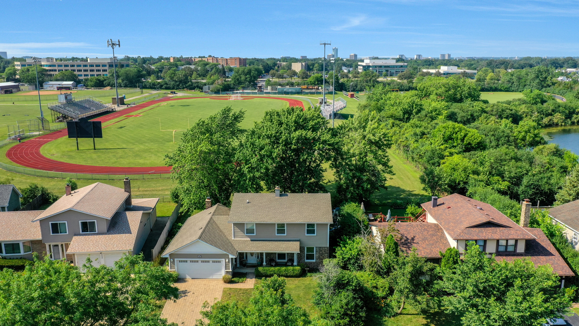 562 Revere Avenue, Westmont, IL 60559