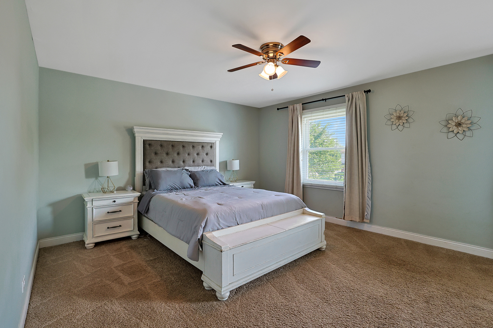 562 Revere Avenue, Westmont, IL 60559