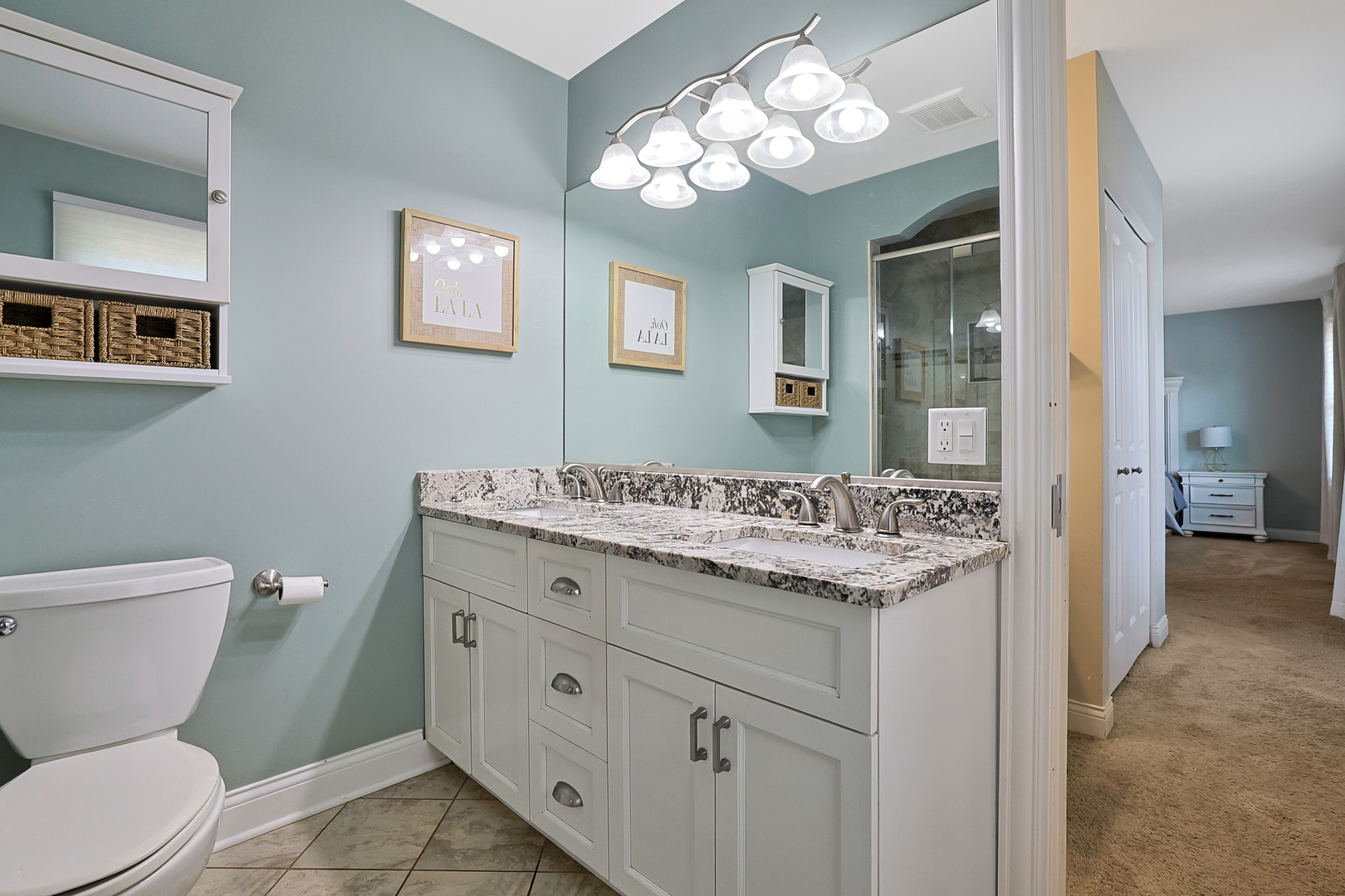 562 Revere Avenue, Westmont, IL 60559