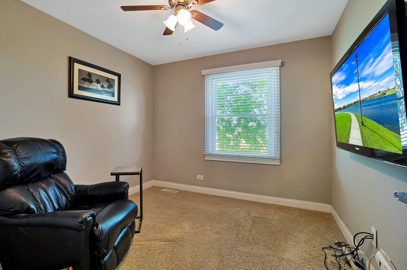 562 Revere Avenue, Westmont, IL 60559